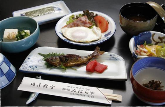 Miharaya Ryokan Gujo Eksteriør billede